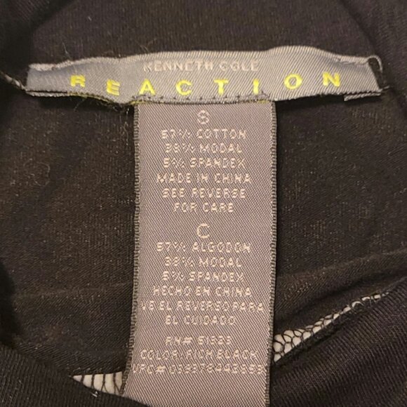 Kenneth Cole / Reaction | Black Turtleneck Tee Small - Picture 4 of 4